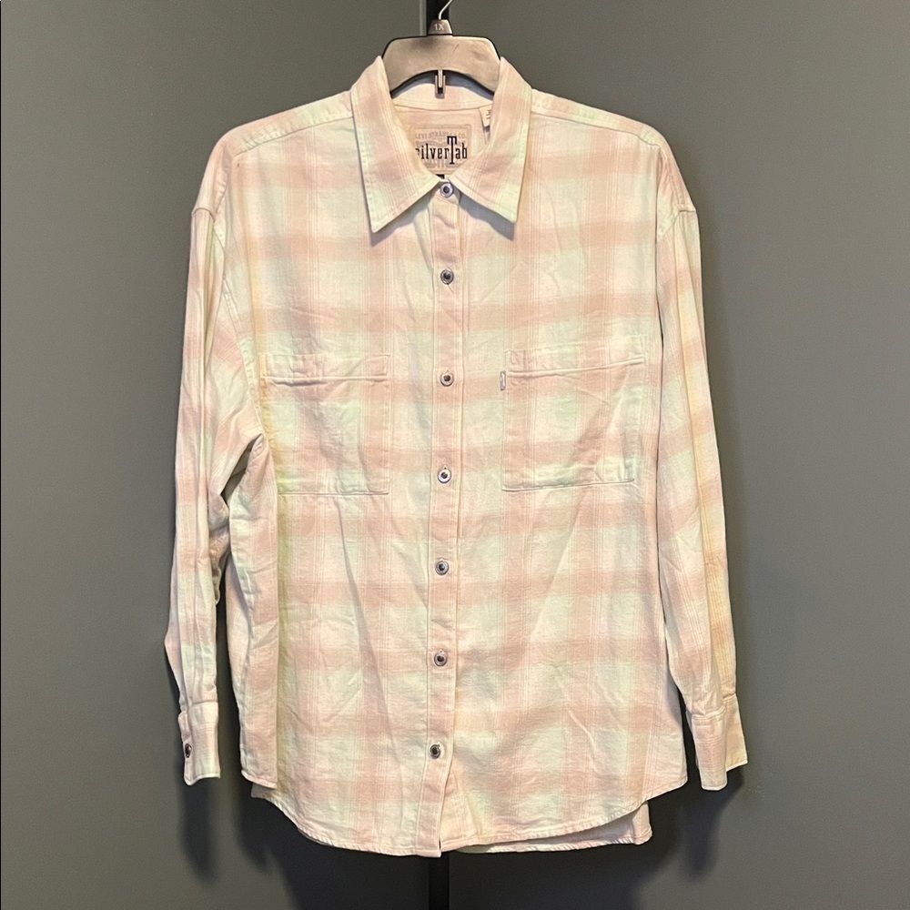 Levi's SilverTab Women's plaid Button Down Shirt